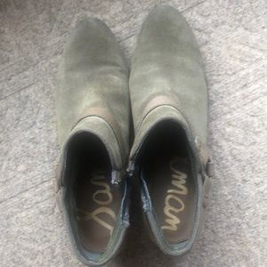 Sam Edelman short suede boots